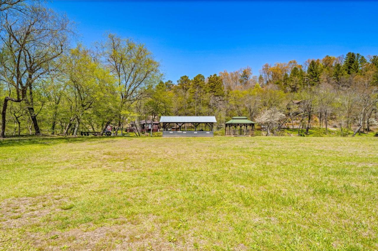 Blue Ridge Bear Bungalow Exterior photo